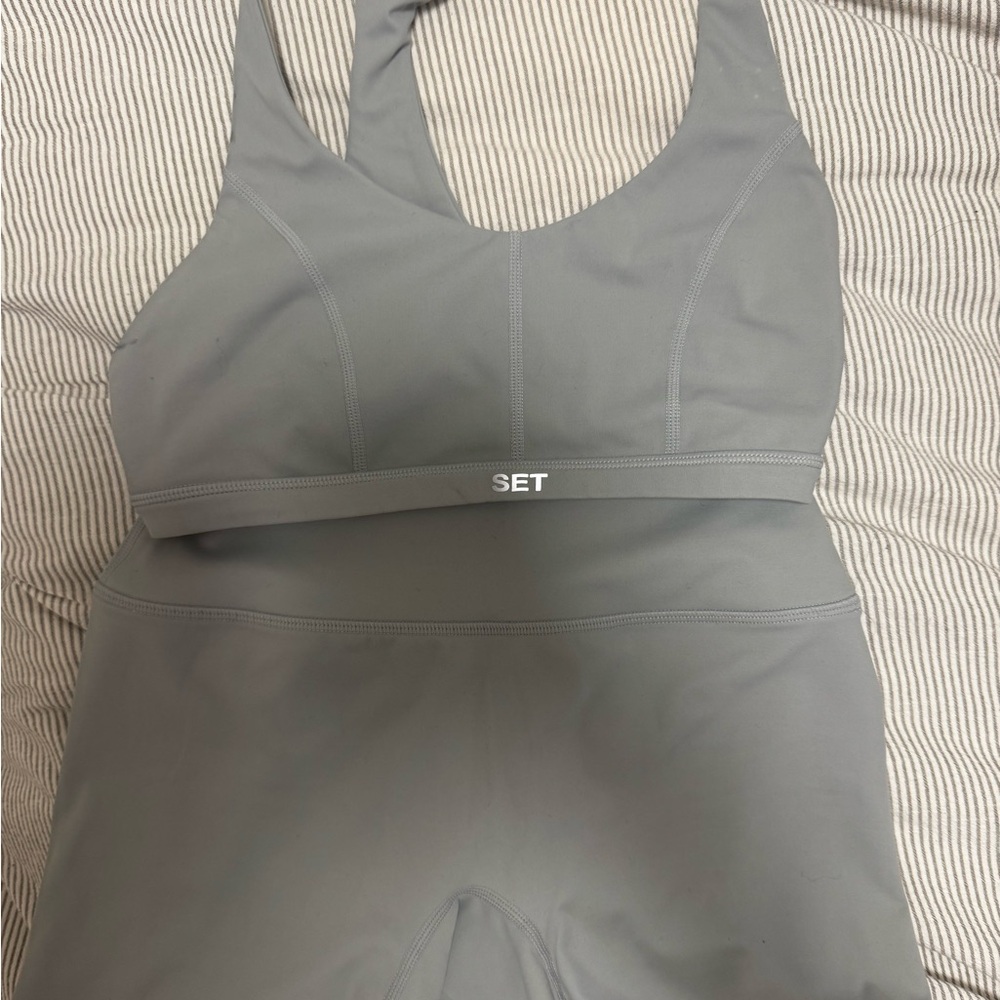 Set Active Shorts Set